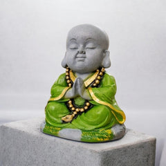 Little Monk Praying Statue Showpiece – Resin Meditation Monk Figurine for Home Decor, Living Room, Office Desk & Spiritual Decoration