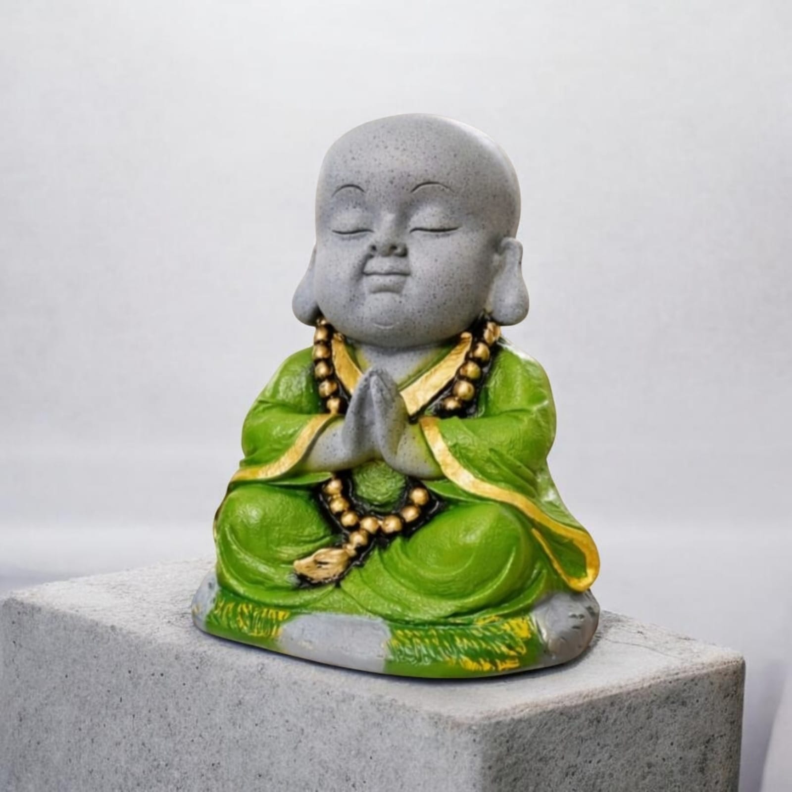Little Monk Praying Statue Showpiece – Resin Meditation Monk Figurine for Home Decor, Living Room, Office Desk & Spiritual Decoration