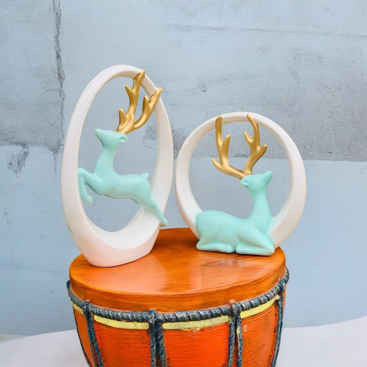 Set of 2 Modern Deer Resin Showpieces | Nordic Deer Figurines for Home Decor | Elegant Reindeer Statue for Living Room, Office, Bedroom & Tabletop Decoration | Luxury Decorative Gift